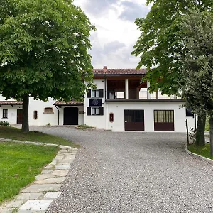 Alloggio per agriturismo Poggiacolle, Montecalvo Versiggia