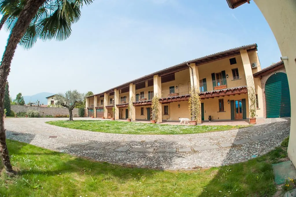 איסאו Agriturismo Villa Antonella